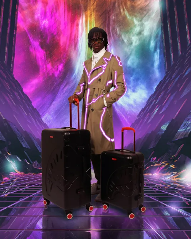 FULL-SIZE LUGGAGE>SPRAYGROUND SHARKITECTURE MOLDED 29u201d FULL-SIZE LUGGAGE