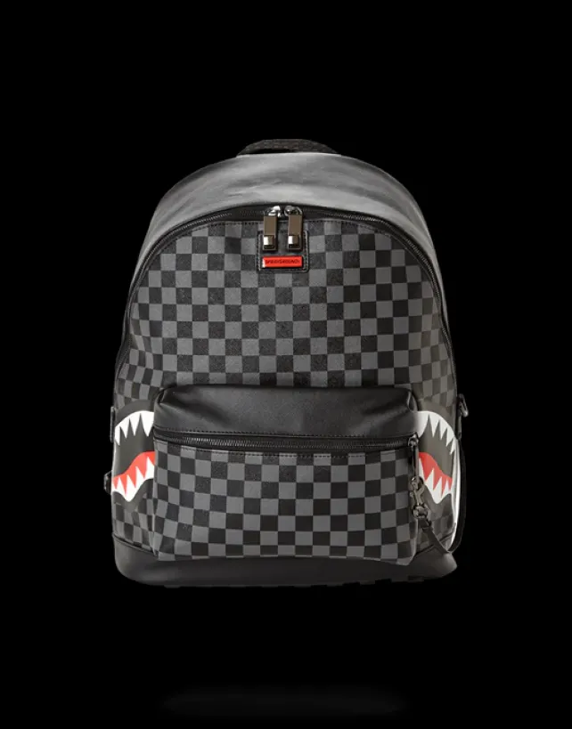 SAVAGES|BACKPACKS>SPRAYGROUND SHARKS IN PARIS (BLACK CHECKERED EDITION)