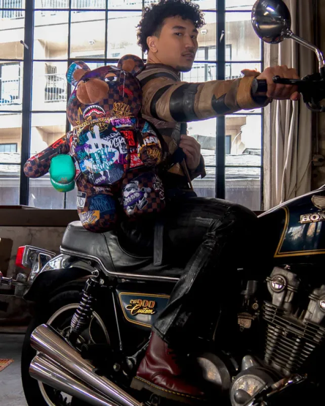 TEDDY BEAR BACKPACKS|BACKPACKS>SPRAYGROUND SHARKS IN PARIS THE RIZZ MONEYBEAR TEDDYBEAR BACKPACK