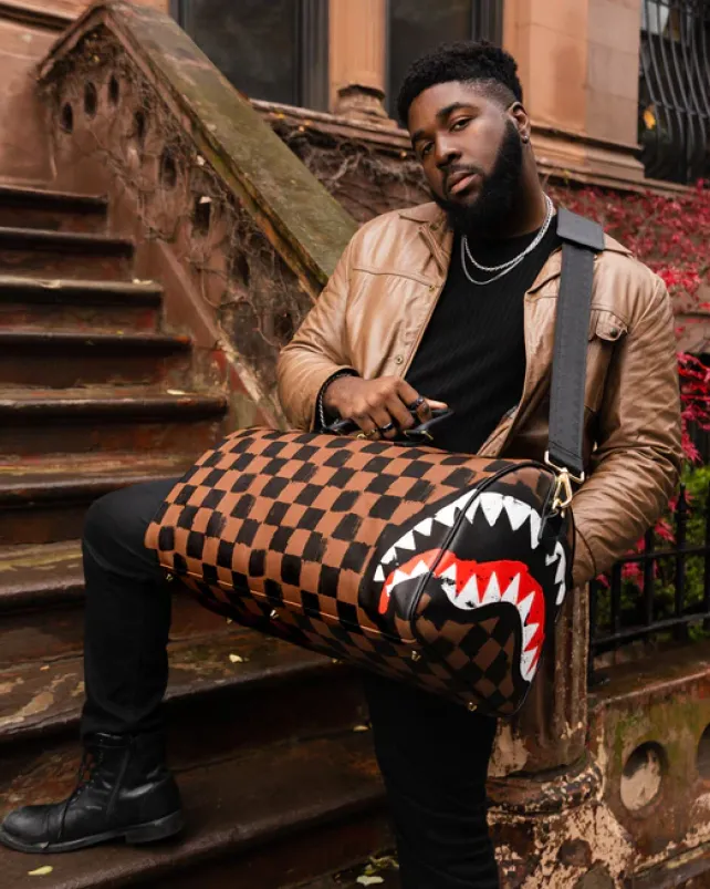DUFFLES>SPRAYGROUND SHARKS IN PARIS VANQUISH DUFFLE