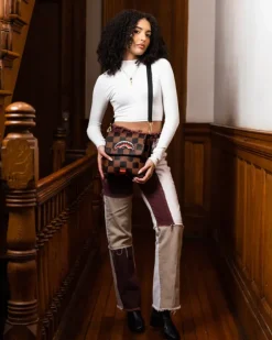 SLINGS|CROSSBODYS>SPRAYGROUND SHARKS IN PARIS VANQUISH LARGE SLING CROSSBODY
