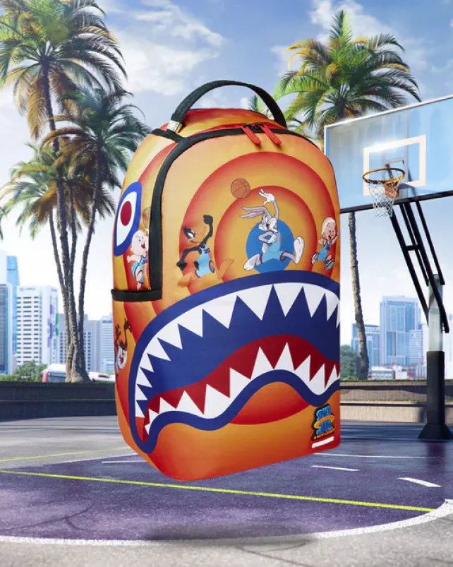 BACKPACKS>SPRAYGROUND SPACE JAM2 SHARK DUNK BACKPACK (DLXR)