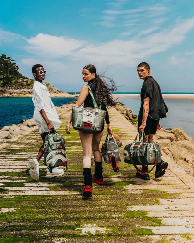 DUFFLES>SPRAYGROUND SPECIAL OPS AIRBORNE DUFFLE