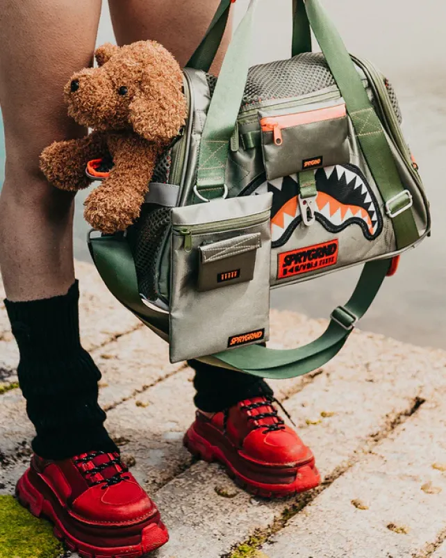 PET CARRIERS>SPRAYGROUND SPECIAL OPS ALPHA SHARK PET CARRIER