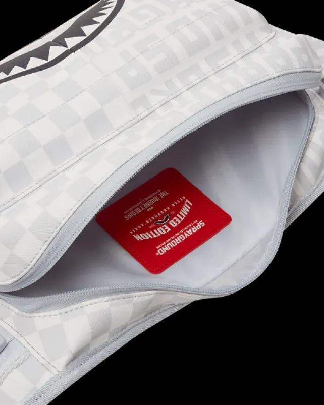 CROSSBODYS>SPRAYGROUND SPLIT THE CHECK (PEARL) CARGO CROSSBODY