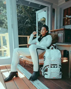 HILLS|BACKPACKS><noscript><img width=