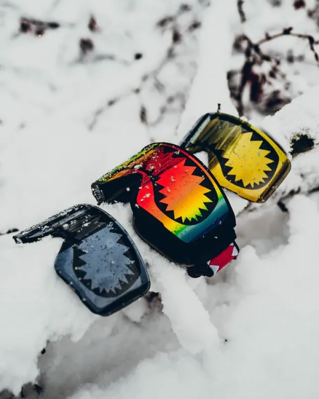 SKI GOGGLES>SPRAYGROUND SHARK GOGGLES WITH 3 INTERCHANGEABLE LENS