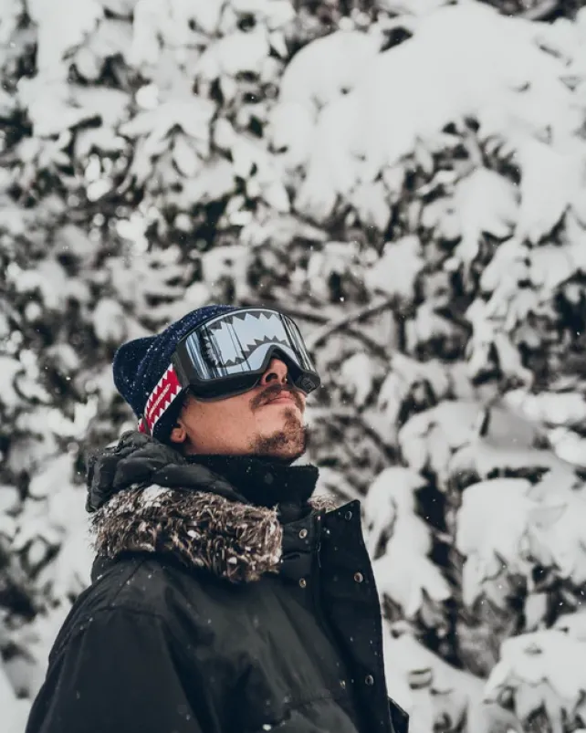 SKI GOGGLES>SPRAYGROUND SHARK GOGGLES WITH 3 INTERCHANGEABLE LENS