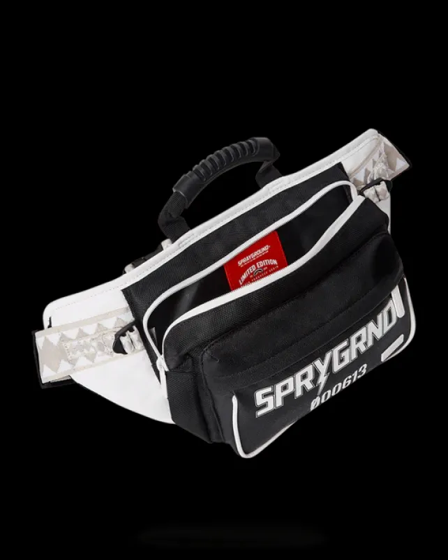 CROSSBODYS>SPRAYGROUND SWERVE CARGO CROSSBODY