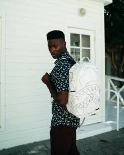 BACKPACKS><noscript><img width=