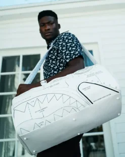 DUFFLES>SPRAYGROUND TECHNICAL CUT u0026 SHARK DUFFLE