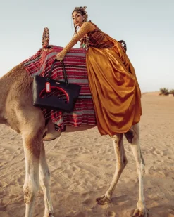 TOTES|HANDBAGS><noscript><img width=