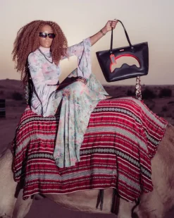 TOTES|HANDBAGS><noscript><img width=