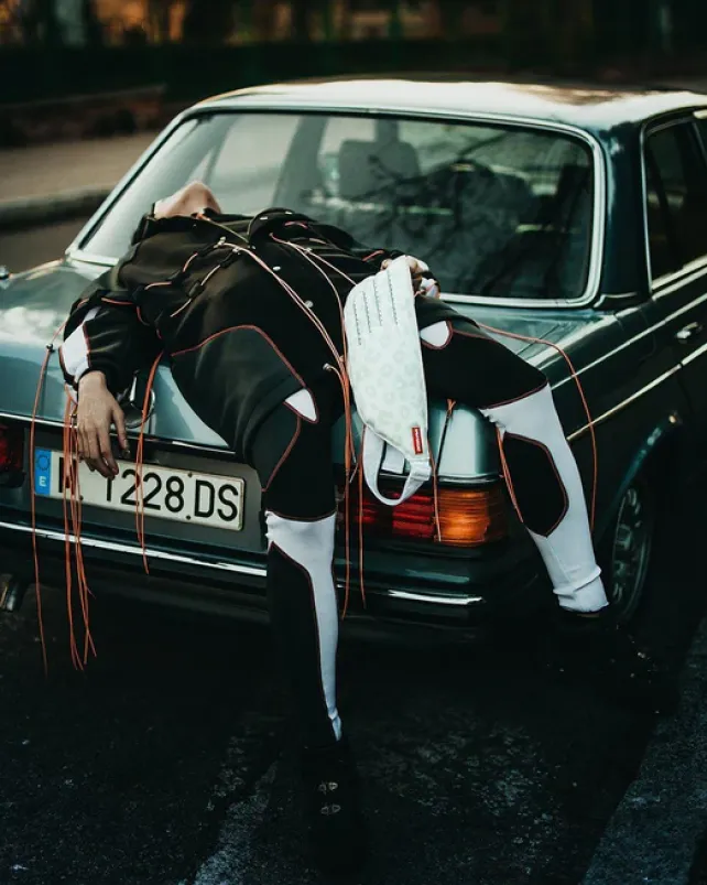 CROSSBODYS>SPRAYGROUND THE WINGS TO THE FUTURE CROSSWING