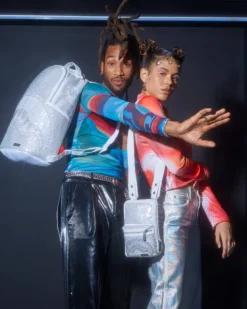 SLINGS|CROSSBODYS><noscript><img width=