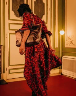 TOTES|HANDBAGS><noscript><img width=
