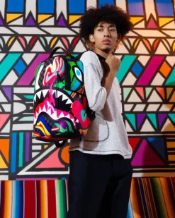 BACKPACKS>SPRAYGROUND TRIPPY TAFFY BACKPACK (DLXV)