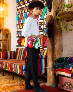 SLINGS|CROSSBODYS><noscript><img width=