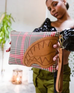 CROSSOVER CLUTCHES><noscript><img width=