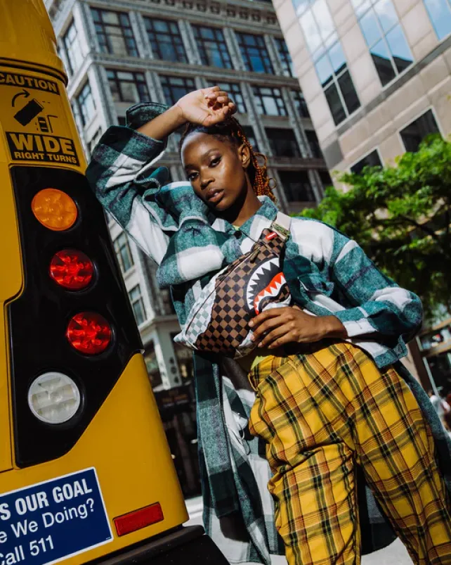 CROSSBODYS>SPRAYGROUND UNSTOPPABLE ENDEAVORS II SAVVY CROSSBODY