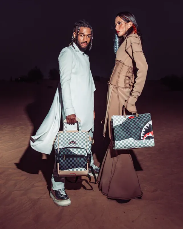 TOTES|HANDBAGS>SPRAYGROUND UNSTOPPABLE ENDEAVORS TORTUGA TOTE