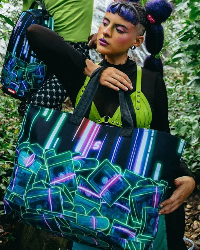 BEACH & GYM TOTES>SPRAYGROUND u6697u53f7u901au8ca8u30b9u30bfu30c3u30af (CRYPTO STACKS) TOTE