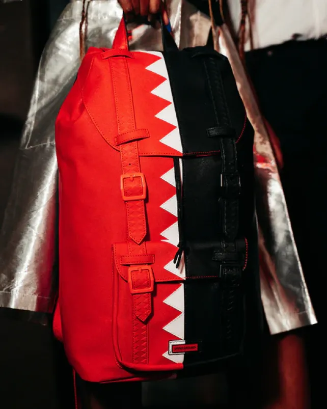 HILLS|BACKPACKS>SPRAYGROUND VERTICAL SHARK CUT u0026 SEW HILLS BACKPACK