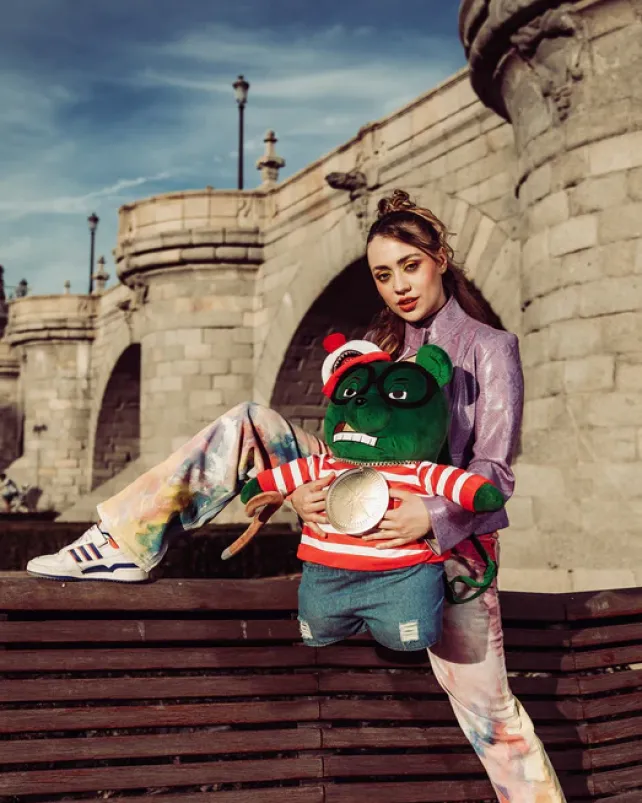 TEDDY BEAR BACKPACKS|BACKPACKS>SPRAYGROUND WHERES WALDO MONEYBEAR TEDDYBEAR BACKPACK