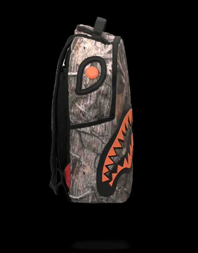 BACKPACKS>SPRAYGROUND WILD LIFE HUNTER RUBBER SHARK BACKPACK