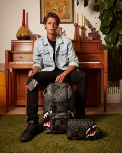 WALLETS>SPRAYGROUND XTC GREY SHARKS IN PARIS WALLET
